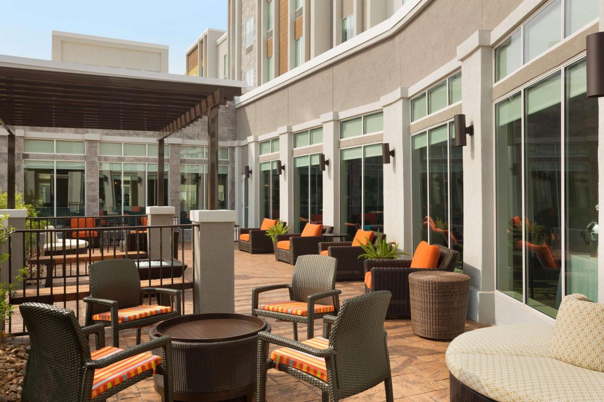 Hilton Garden Inn Houston-Baytown Buitenkant foto