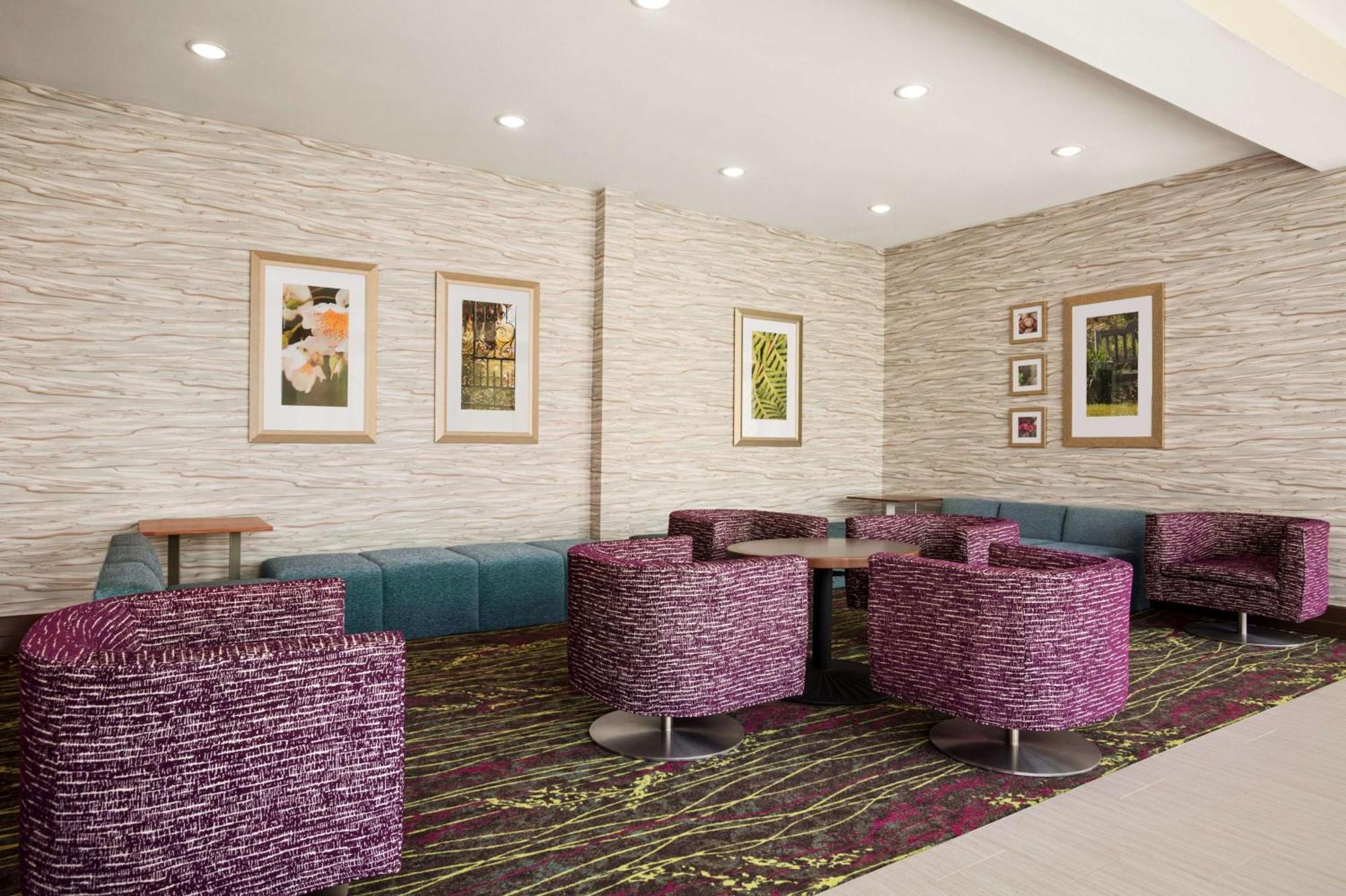 Hilton Garden Inn Houston-Baytown Buitenkant foto